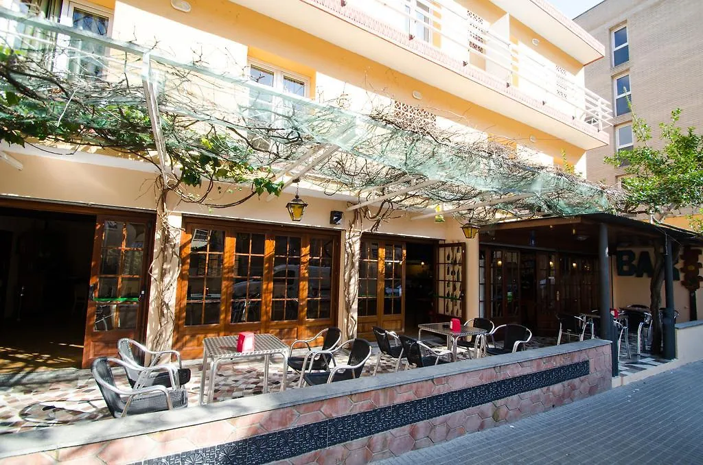 Affittacamere Hostal Lloret Lloret de Mar