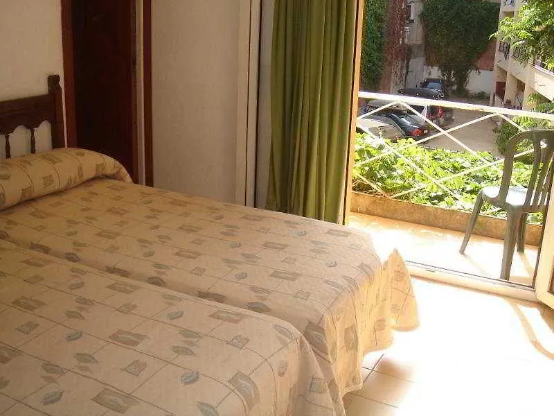Hostal Lloret Lloret de Mar 2*,