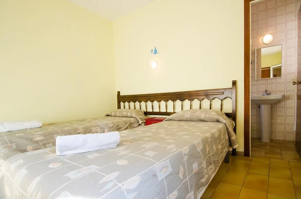 Hostal Lloret Λορέτ Ντε Μαρ