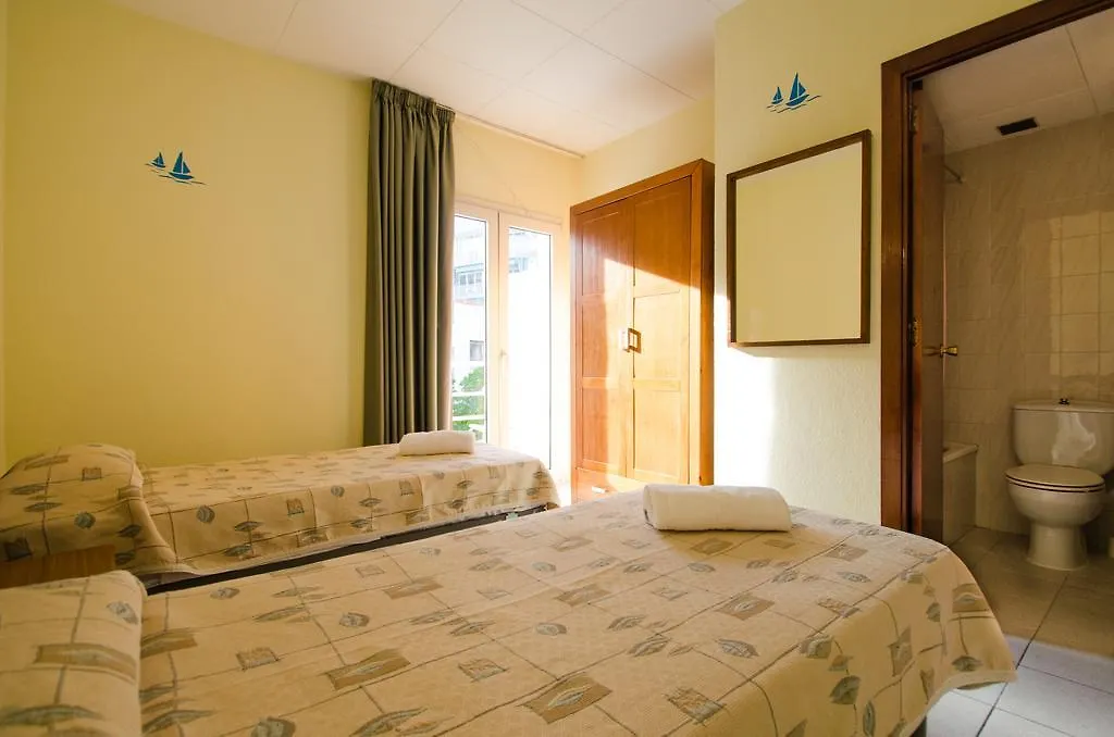 Hostal Lloret Λορέτ Ντε Μαρ 2*,